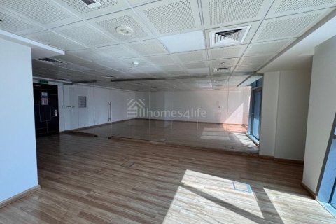 Офис 110м² в Джумейра Лейк Тауэрс, ОАЭ №160462