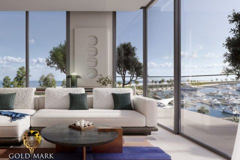 4 bedrooms Apartment in Dubai, UAE No. 33147 3