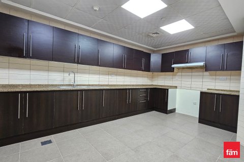Apartment de 4 dormitorios en Dubai, UAE No. 103859 18