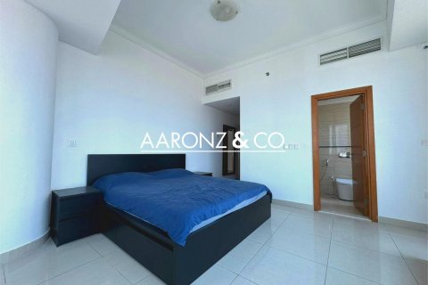 3 غرف نوم شقة  رقم 132998 4