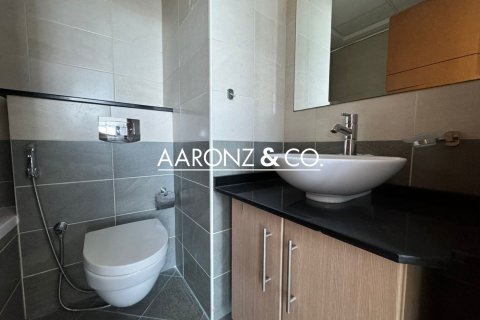 3 غرف نوم شقة  رقم 132998 10