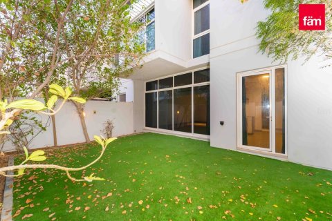 Townhouse de 3 dormitorios  No. 112200 4
