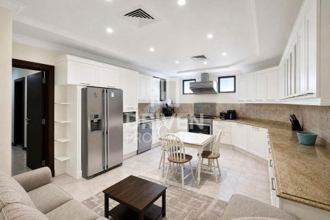 4 غرف نوم فيلا في Garden Homes, الإمارات العربية المتحدة رقم 201456