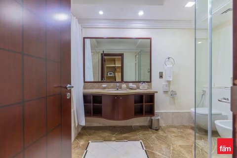 Apartment de 2 dormitorios en Palm Jumeirah, UAE No. 147774 16