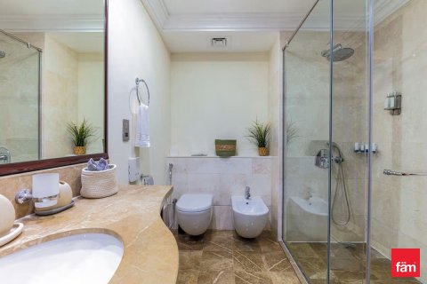 Apartment de 2 dormitorios en Palm Jumeirah, UAE No. 147774 17