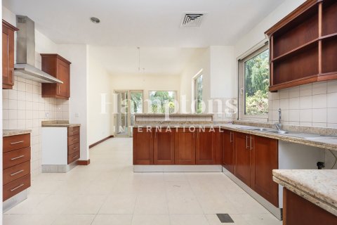 Villa de 3 dormitorios No. 118881 18