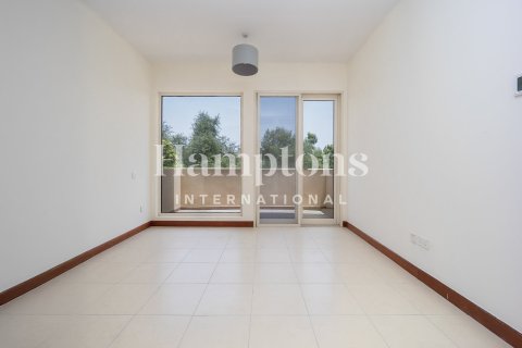 Villa de 3 dormitorios No. 118881 2