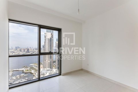 Квартира с 3 спальнями в Creekside 18, ОАЭ №190132 10