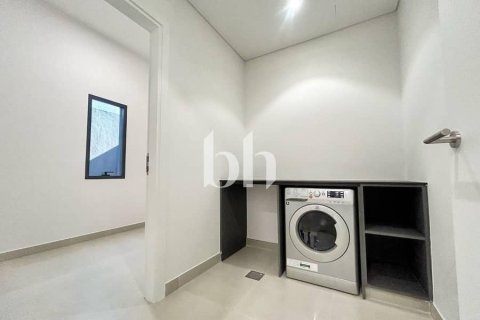 4 غرف نوم فيلا  رقم 113337 14