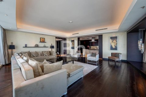 3 bedrooms Penthouse in Business Bay, UAE No. 63515 2