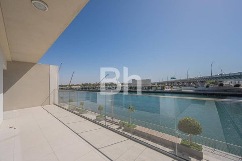 Apartment de 3 dormitorios en Al Wasl, UAE No. 63513 13