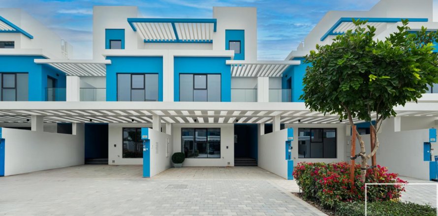 5 غرفة نوم  فيلا في Damac Lagoons, الإمارات العربية المتحدة رقم 136811