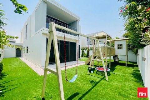 Villa de 3 chambres à Dubai Hills Estate, UAE No. 101120 2