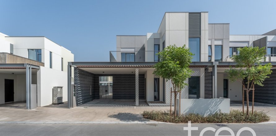 4 bedrooms Townhouse in Joy, UAE No. 173602