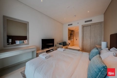 32.8m² Apartment in Palm Jumeirah, UAE No. 142333 11