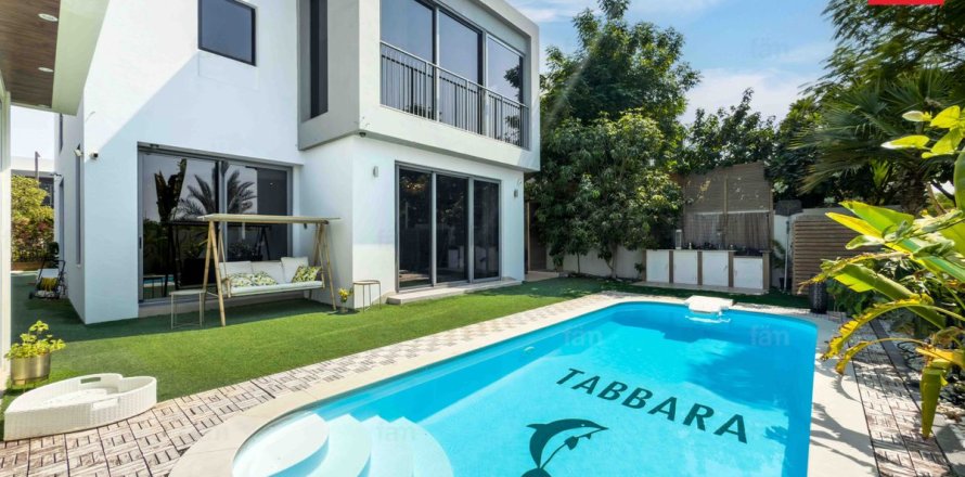 3 bedrooms Villa  No. 116979