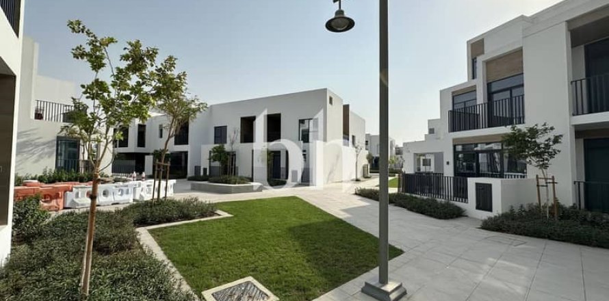 Townhouse de 3 dormitorios  No. 115759