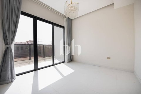4 bedrooms Townhouse  No. 115763 10