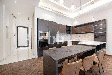 4 bedrooms Townhouse  No. 115763 18