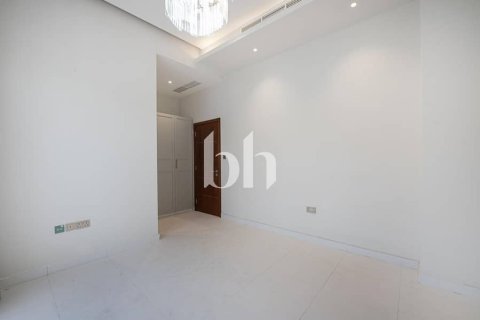 4 bedrooms Townhouse  No. 115763 21