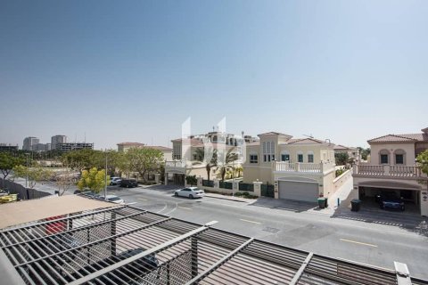 4 bedrooms Townhouse  No. 115763 8