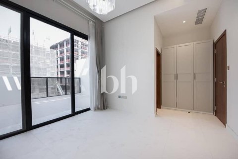 4 bedrooms Townhouse  No. 115763 22