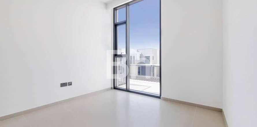 Townhouse de 3 dormitorios  No. 115758