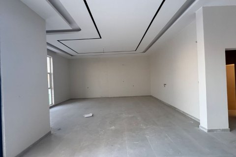 4 bedrooms Villa in Seih Al Uraibi, UAE No. 183646 7