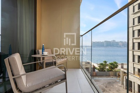 Квартира с 1 спальней в EMAAR Beachfront, ОАЭ №192595 16