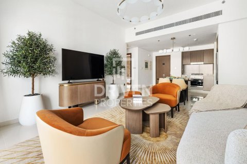 Квартира с 1 спальней в EMAAR Beachfront, ОАЭ №192595 4