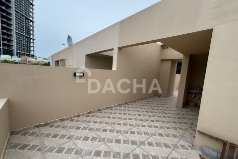 Villa de 4 chambres à District 15, UAE No. 187567 24