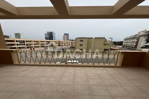 Villa de 4 chambres à District 15, UAE No. 187567 10