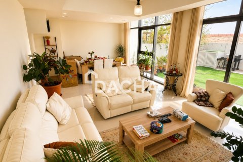 3 bedrooms Townhouse in DAMAC Hills (Akoya by DAMAC), UAE No. 187566 3