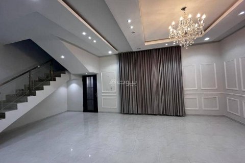 Villa de 5 chambres à Riyadh, Saudi Arabia No. 99500 10