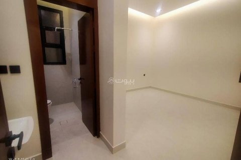 Квартира с 3 спальнями в Эр-Рияд, Саудовская Аравия №99498 11