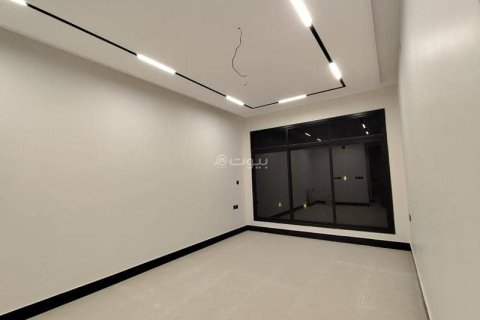 Вилла с 3 спальнями в Эр-Рияд, Саудовская Аравия №99499 5