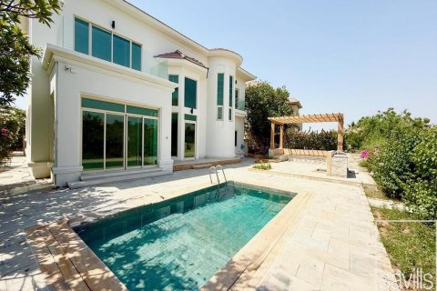 Villa de 4 dormitorios  No. 116612 2