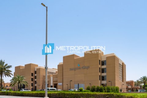 Villa de 4 chambres à Abu Dhabi, UAE No. 127211 29