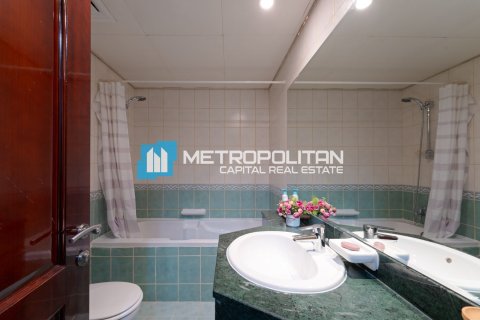 Villa de 4 chambres à Abu Dhabi, UAE No. 127211 17