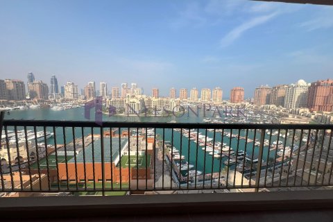 2 bedrooms Apartment in Doha, Qatar No. 60842 2