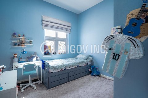 3 bedrooms Townhouse  No. 117310 9