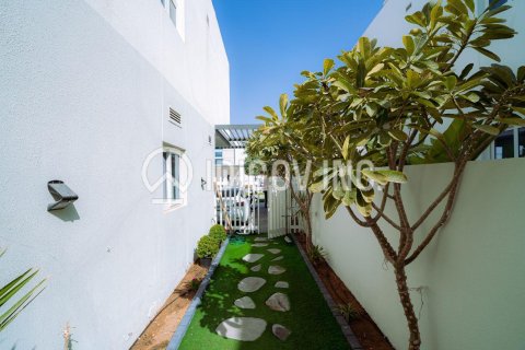 3 bedrooms Townhouse  No. 117310 4