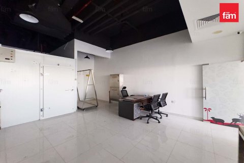 86.2مربع، محل تجاري في International City, الإمارات العربية المتحدة رقم 126907 7