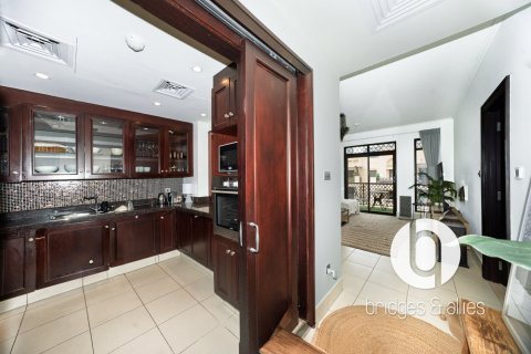 Квартира с 1 спальней в Old Town, ОАЭ №154512 4