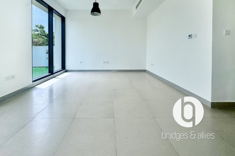 Вилла с 4 спальнями в Дубай Хилс Эстейт, ОАЭ №154513 4