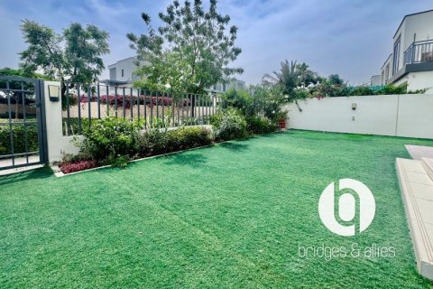 Вилла с 4 спальнями в Дубай Хилс Эстейт, ОАЭ №154513 23