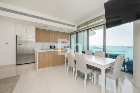 Appartement de 3 chambres  No. 113423 23