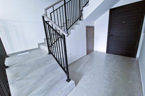 4 bedrooms Townhouse in DAMAC Hills (Akoya by DAMAC), UAE No. 168536 2