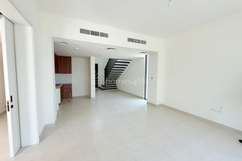 Villa de 4 dormitorios en Town Square, UAE No. 168533 8