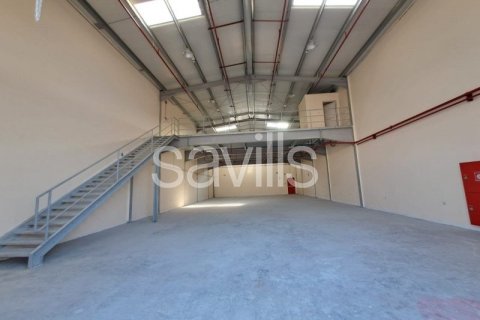 1579.3m² Warehouse in Al Sajaa, UAE No. 9537 5
